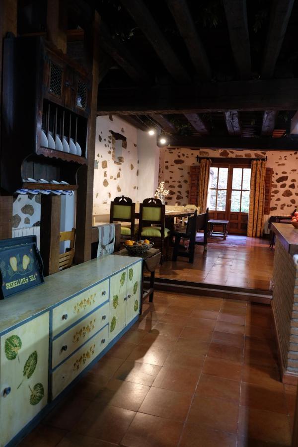 Вилла La Casa De Isabela Аренас-де-Сан-Педро Экстерьер фото
